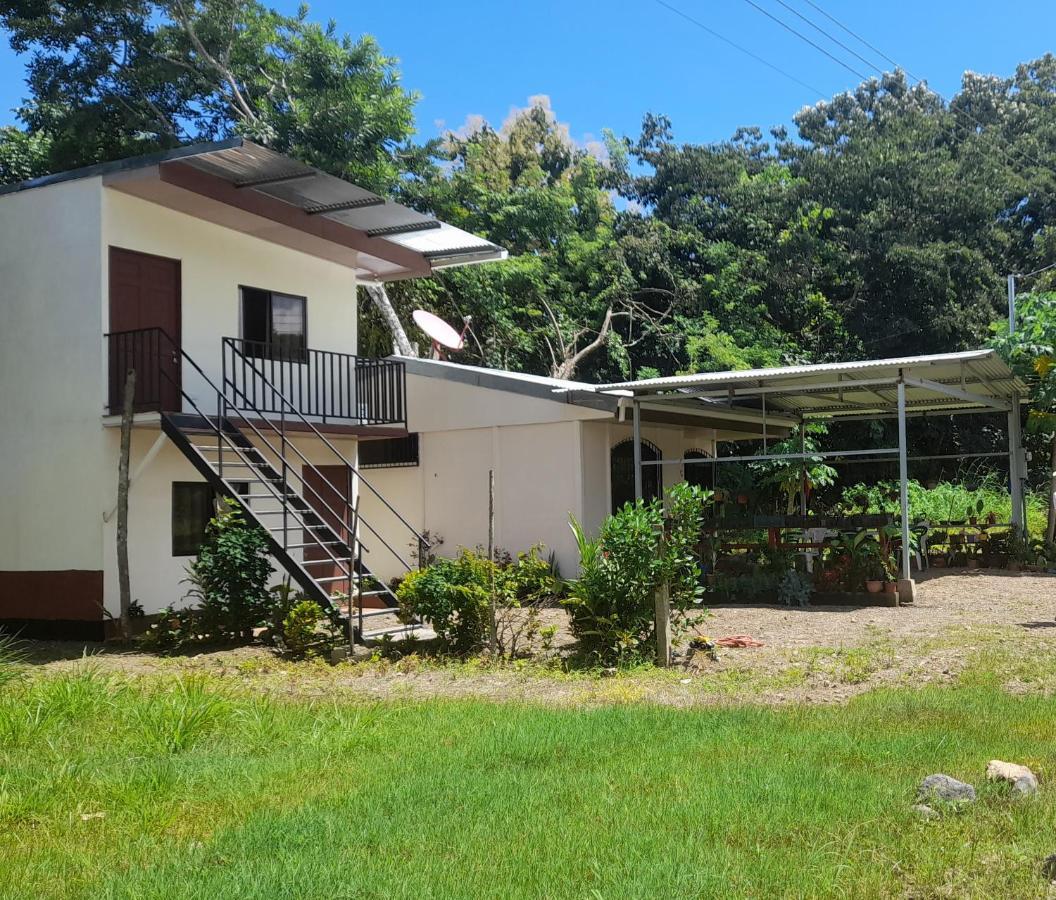 Apartamento Cabinas Playa Agujas Quebrada Ganado Exterior foto